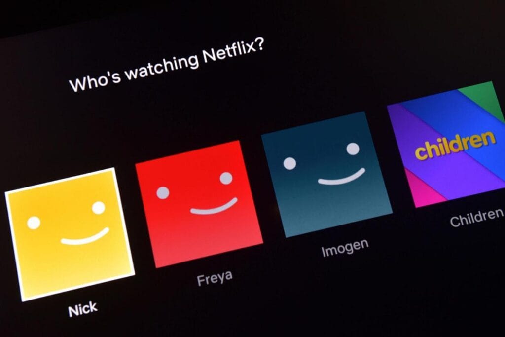 Bán Tài Khoản Netflix Chính Hãng 2024 - Giá Tốt, An Toàn, Uy Tín