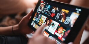 Ứng Dụng Netflix Là Gì? Khám Phá Những Tiện Ích Và Tính Năng Vượt Trội